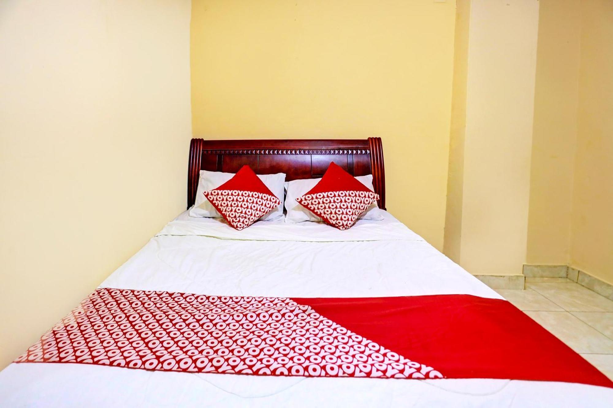 Oyo 92334 Abi Manyu Syariah Hotel Nagoya Buitenkant foto