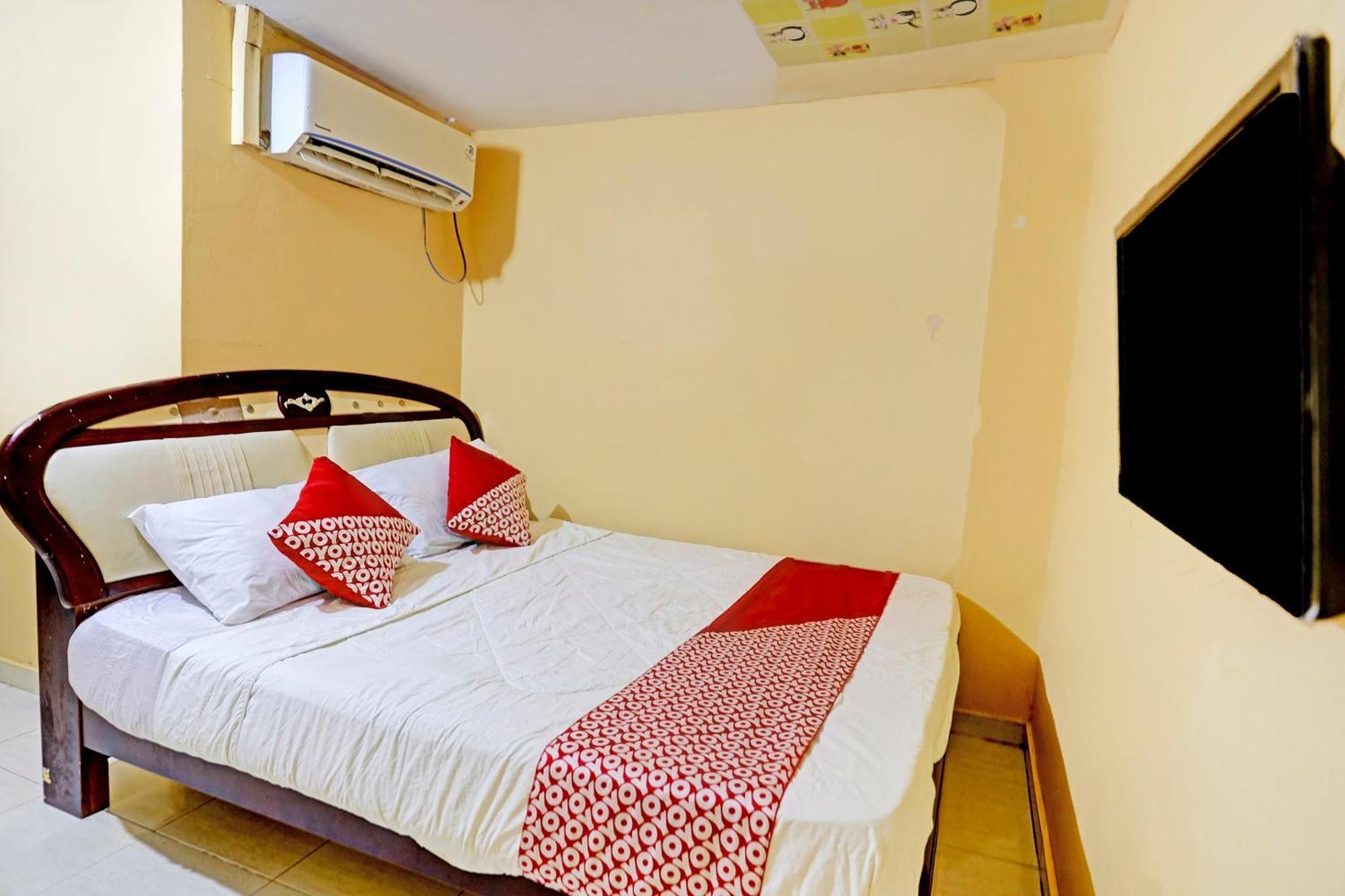 Oyo 92334 Abi Manyu Syariah Hotel Nagoya Buitenkant foto