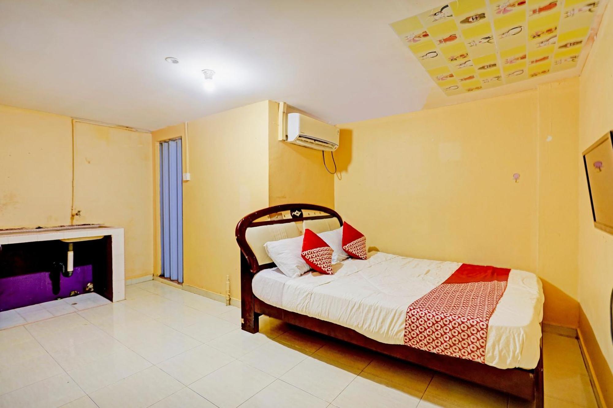 Oyo 92334 Abi Manyu Syariah Hotel Nagoya Buitenkant foto